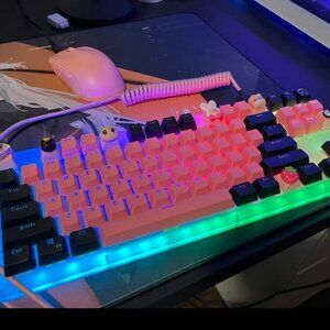 Custom Single Sleeve Coiled USB Cable for Mechanical Keyboard in Pink